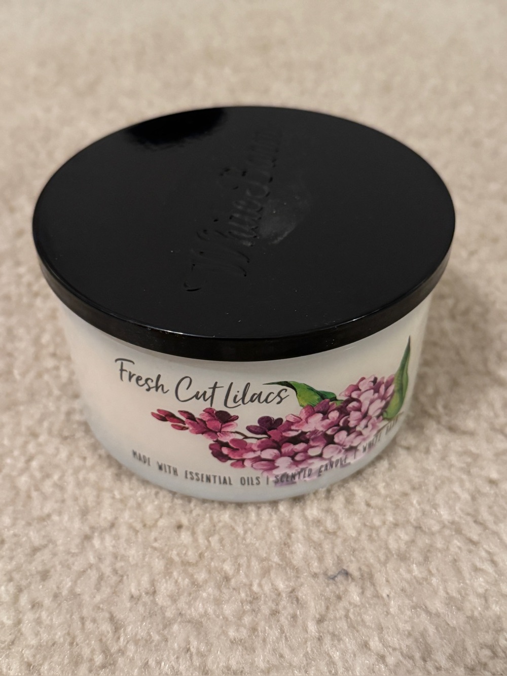 Bath & Body Works Fresh Cut Lilacs 3-Wick Scented Candle new